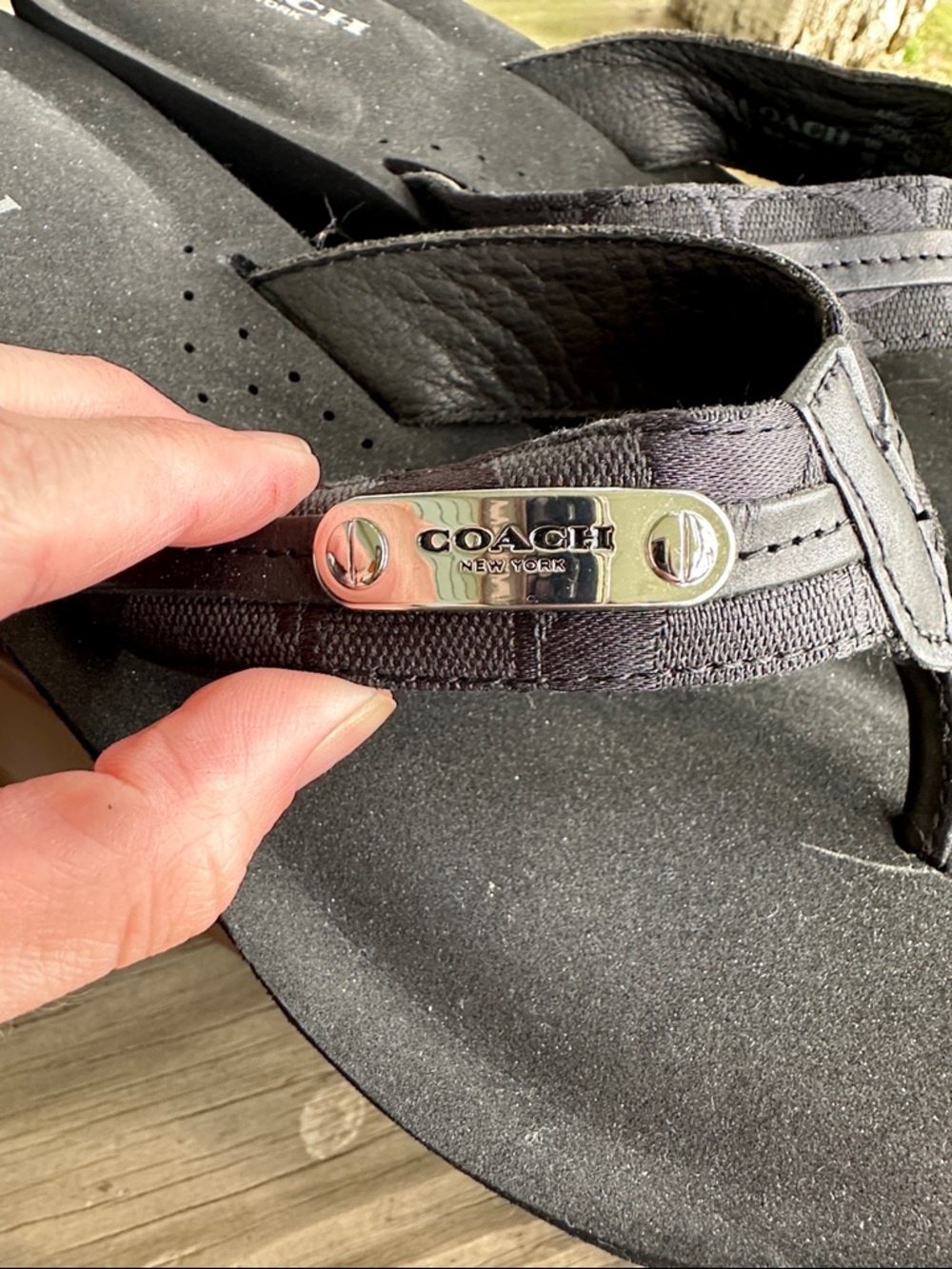 Coach Black Fabric & Leather Thong Sandals size 9 platform Jaden A4980 - Picture 2 of 3